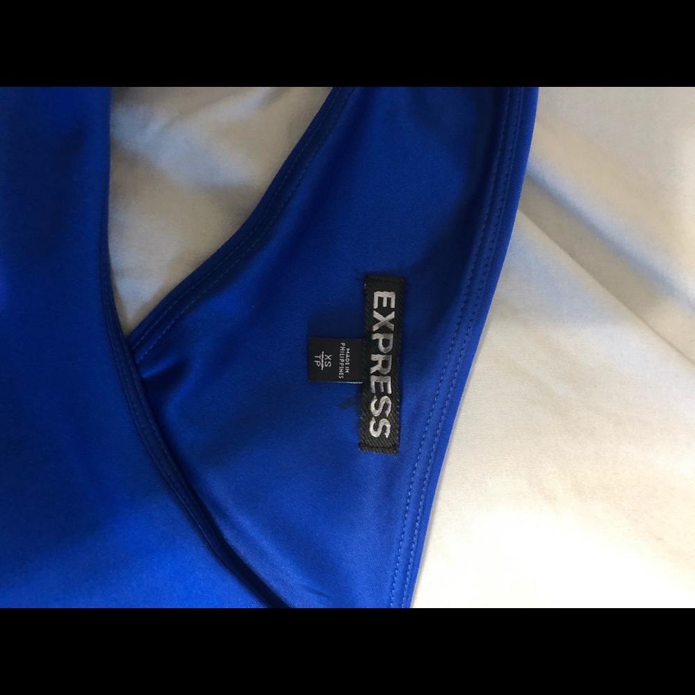 Dress - Picture 4 of 5